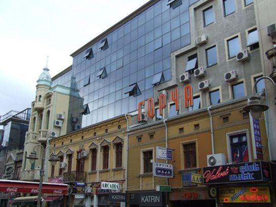 Yellow Diamond Ni Екстериор снимка